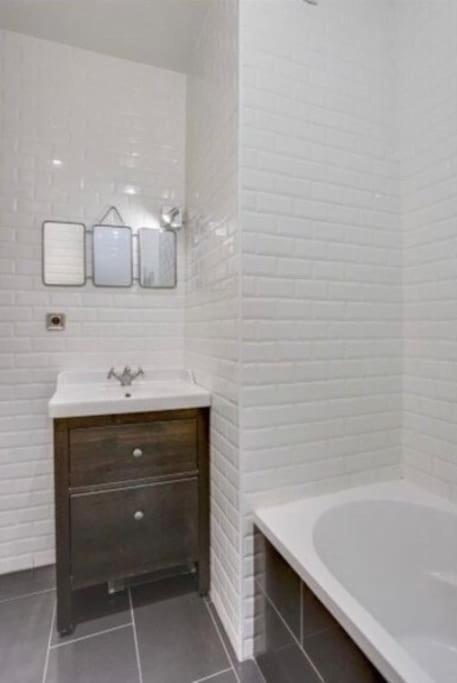 Voguish Parisian 40m2 Flat Near La Bastille, 11th Appartamento *